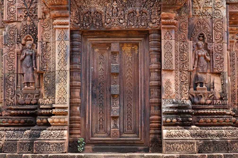 banteay-srei-cambodia-A043EFDB-71E9-4A88-8933-B64D1750F60A.jpg