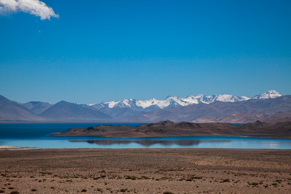 m41-karakul-lake-tajikistan-DEA0C8B4-52CA-4DD0-AC9D-FE28F45A3FA5.jpg