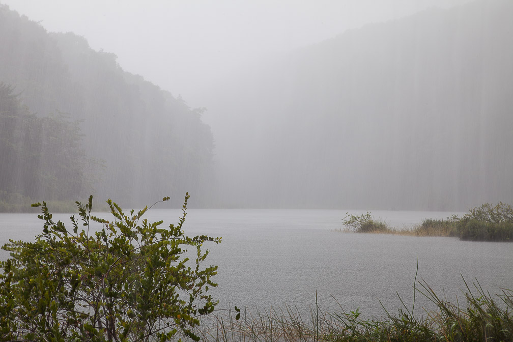 rain-on-grand-etang-guadeloupe.jpg