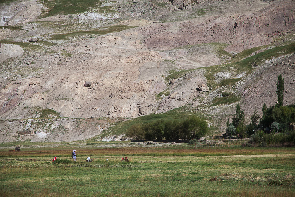 langar-to-zong-tajikistan.jpg