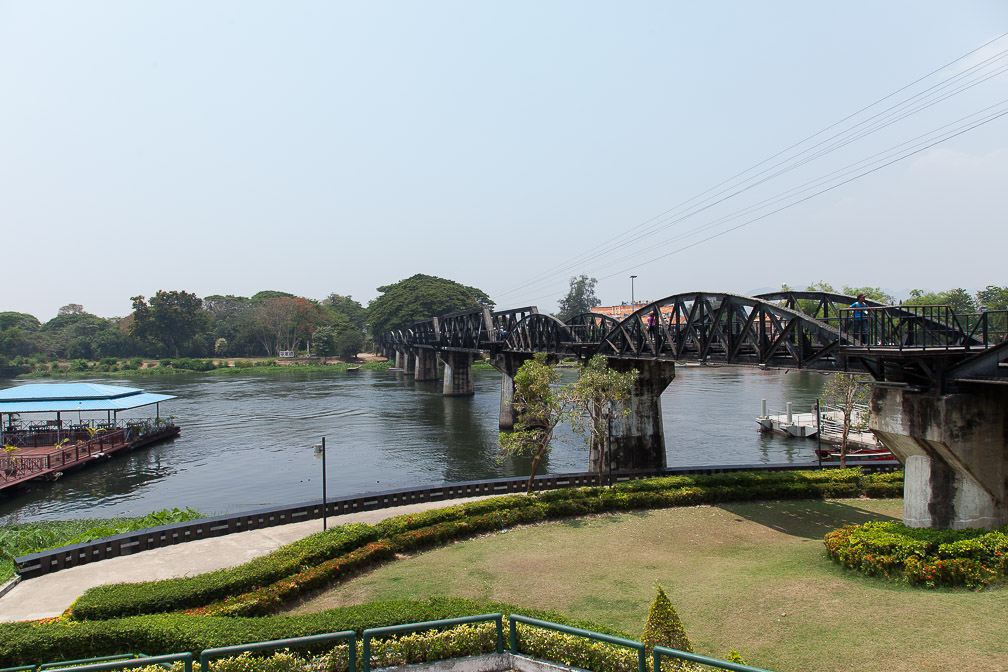 death-train-bridge-thailand-3.jpg