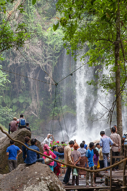 phnom-koulen-waterfall-cambodia-10.jpg