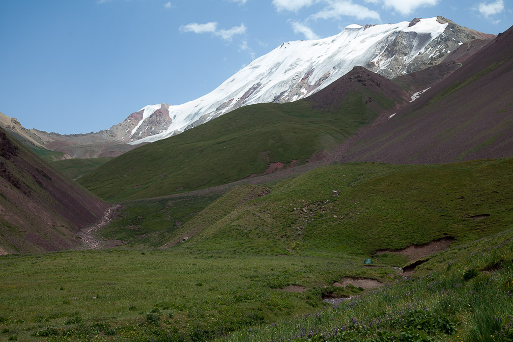 tulpar-kol-and-surrounding-hills-kyrgyzstan-4.jpg