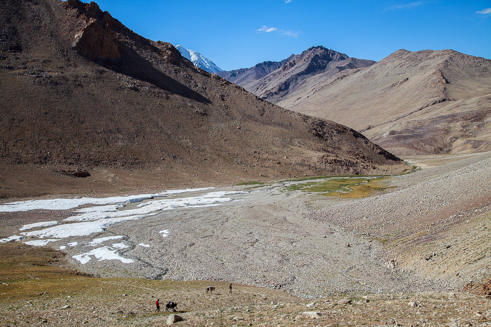 upper-utchkul-valley-tajikistan.jpg