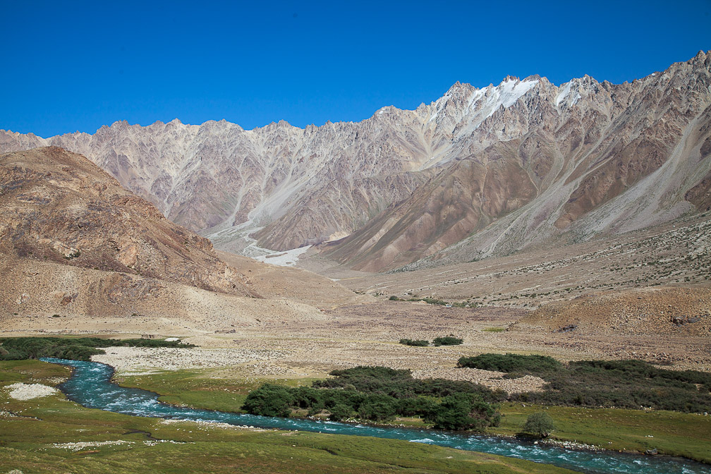 gunt-valleay-tajikistan.jpg