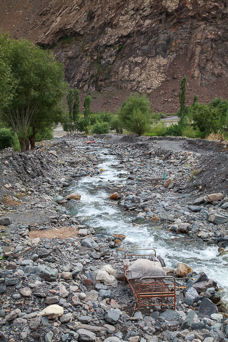 bartang-valley-riverside-accomodation-tajikistan.jpg
