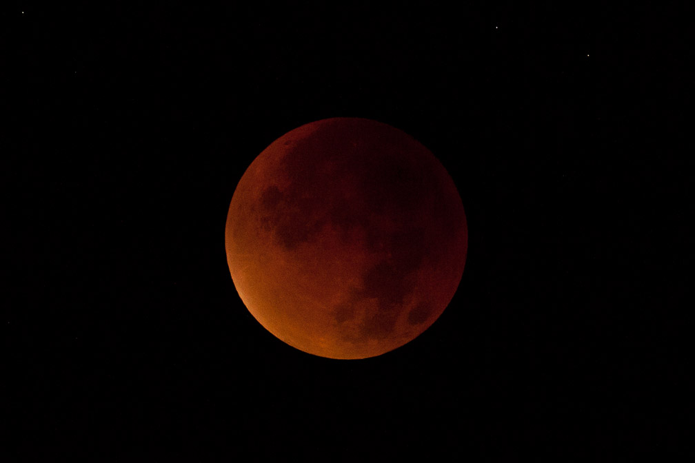 moon-eclipse-switzerland-7.jpg